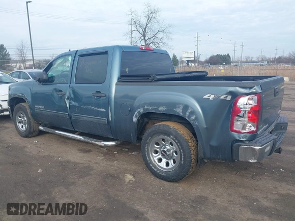2010 GMC Sierra 1500 with VIN 3GTRKVEAXAG197613, listed as a IAAI auction lot 41198472 with 152,892 mi miles and . Bid and sale history available at DreamBid. Image 6.