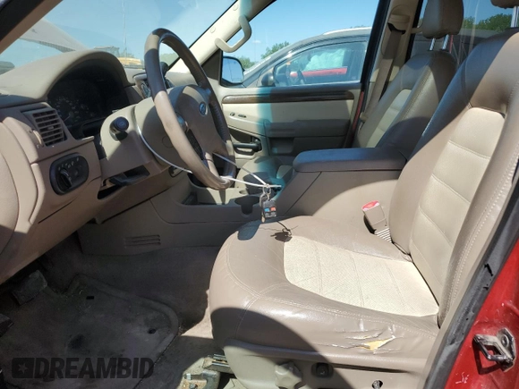2003 Ford Explorer Eddie Bauer z VIN 1FMZU74K73UA69471, wystawiony jako Copart lot #56354875 z przebiegiem 208 953 mil mil oraz Szkoda całkowita • Salvage title. Historia ofert i sprzedaży dostępna na DreamBid. Obrazek 7.