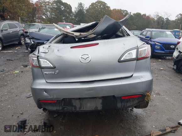 2011 Mazda Mazda3 i Touring with VIN JM1BL1VF2B1396156, listed as a IAAI auction lot 40867804 with 1 mi miles. Bid and sale history available at carsss.com. Image 15.