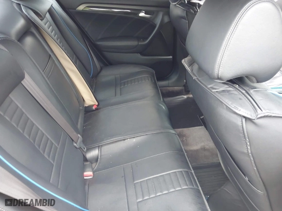 2008 Acura TL Type-S with VIN 19UUA76518A026625, listed as a IAAI auction lot 41901323 with 203,472 mi miles. Bid and sale history available at carsss.com. Image 8.