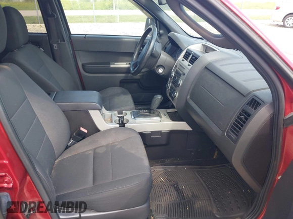 2012 Ford Escape XLT with VIN 1FMCU0D77CKC14643, listed as a IAAI auction lot 42652485 with 160,481 mi miles and . Bid and sale history available at DreamBid. Image 5.