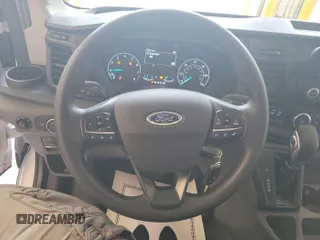 2023 Ford Transit Cargo с VIN 1FTBR1X89PKA75830, выставлен на аукционе IAAI как лот 42907933 с пробегом 17 668 миль миль и . История ставок и продаж доступна на DreamBid. Изображение 16.