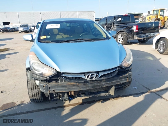 2011 Hyundai Elantra Ltd with VIN KMHDH4AE7BU107663, listed as a IAAI auction lot 41652200 with 218,074 mi miles. Bid and sale history available at carsss.com. Image 13.