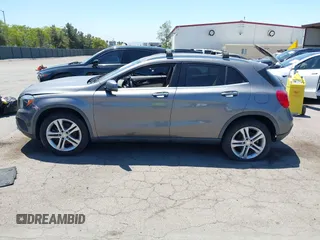 2017 Mercedes-Benz GLA 250 z VIN WDCTG4EB6HJ303262, wystawiony jako IAAI lot #42236512 z przebiegiem 59 681 mil mil oraz . Historia ofert i sprzedaży dostępna na DreamBid. Obrazek 14.