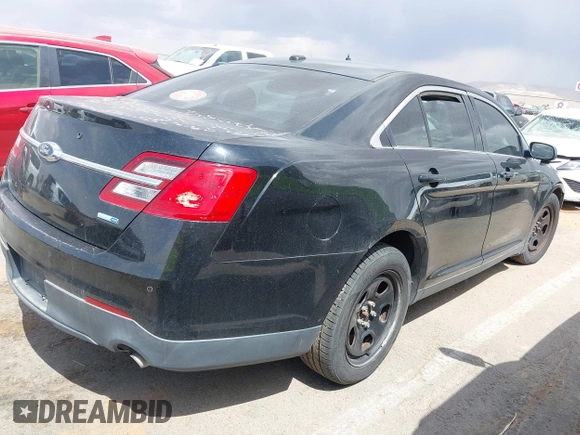 2013 Ford Police Interceptor с VIN 1FAHP2M86DG119183, выставлен на аукционе IAAI как лот 41882701 с пробегом 113 901 миль миль и . История ставок и продаж доступна на DreamBid. Изображение 4.