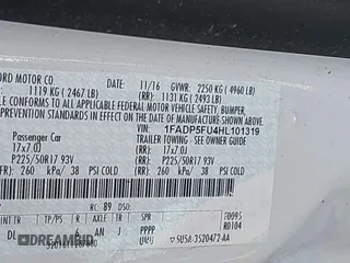 2017 Ford C-Max Energi Titanium with VIN 1FADP5FU4HL101319, listed as a IAAI auction lot 41837912 with 158,536 mi miles. Bid and sale history available at carsss.com. Image 9.