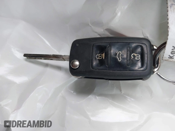 2014 Volkswagen Jetta S z VIN 3VW2K7AJ7EM217758, wystawiony jako IAAI lot #42461868 z przebiegiem 141 962 mil mil oraz . Historia ofert i sprzedaży dostępna na DreamBid. Obrazek 11.