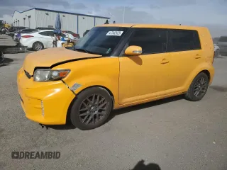 2013 Scion xB with VIN JTLZE4FE6DJ046276, listed as a Copart auction lot 47582625 with 246,267 mi miles and Salvage Title. Bid and sale history available at carsss.com. Image 1.