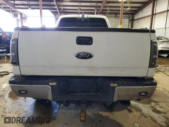 2008 Ford F-350 XL with VIN 1FTWX31R98EB22035, listed as a Copart auction lot 43644045 with 272,372 mi miles and Salvage Title. Bid and sale history available at DreamBid. Image 6.