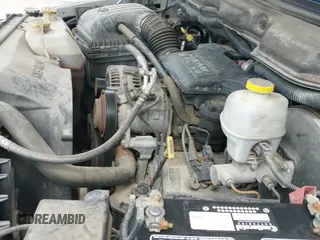 2005 Dodge 1500 SLT z VIN 1D7HU16D45J623331, wystawiony jako IAAI lot #43043537 z przebiegiem 89 293 mil mil oraz . Historia ofert i sprzedaży dostępna na DreamBid. Obrazek 18.