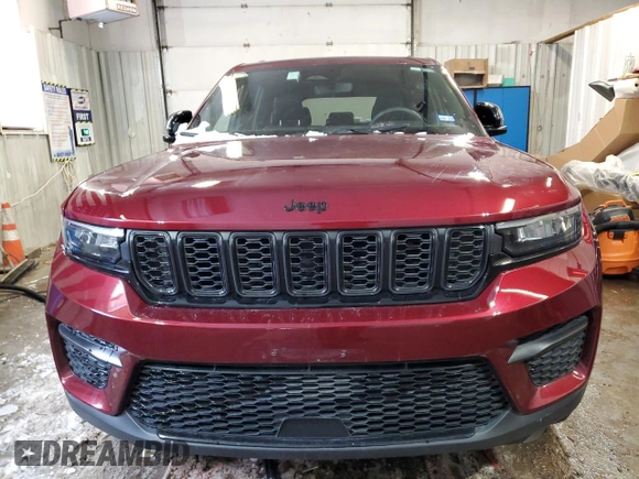 2023 Jeep Grand Cherokee Laredo with VIN 1C4RJGAGXPC647782, listed as a Copart auction lot 45349005 with 36,268 mi miles and Clean title. Bid and sale history available at DreamBid. Image 5.