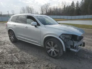 2022 Volvo XC90 Inscription z VIN YV4A22PL3N1792959, wystawiony jako Copart lot #83015304 z przebiegiem 33 243 mil mil oraz Szkoda całkowita • Salvage title. Historia ofert i sprzedaży dostępna na DreamBid. Obrazek 4.
