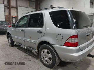 2002 Mercedes-Benz M 320/430/500 with VIN 4JGAB54E42A343467, listed as a IAAI auction lot 41891163 with 173,924 mi miles and . Bid and sale history available at DreamBid. Image 14.