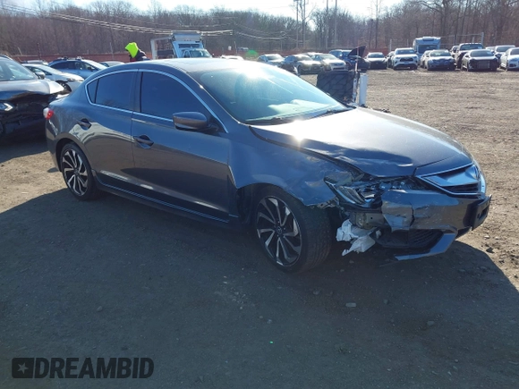 2018 Acura ILX Special Edition with VIN 19UDE2F4XJA008421, listed as a IAAI auction lot 41704707 with 39,119 mi miles. Bid and sale history available at carsss.com. Image 1.