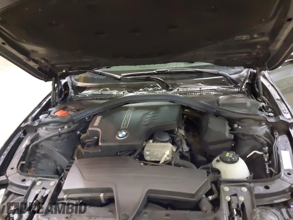 2015 BMW 3 Series 328i xDrive с VIN WBA3B5C57FP652994, выставлен на аукционе IAAI как лот 41917971 с пробегом 171 342 миль миль и . История ставок и продаж доступна на DreamBid. Изображение 10.