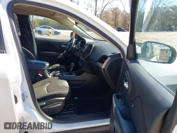 2017 Jeep Cherokee Sport с VIN 1C4PJLAB1HD240854, выставлен на аукционе IAAI как лот 41817149 с пробегом 122 222 миль миль и . История ставок и продаж доступна на DreamBid. Изображение 5.
