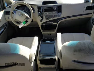 2012 Toyota Sienna LE with VIN 5TDJK3DC9CS038655, listed as a Copart auction lot 46852235 with 193,074 mi miles and Salvage Title. Bid and sale history available at carsss.com. Image 8.
