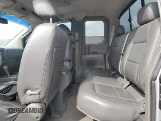 2006 Nissan Titan SE с VIN 1N6BA06A16N571799, выставлен на аукционе Copart как лот 46093745 с пробегом 118 019 миль миль и Списание • Salvage title. История ставок и продаж доступна на DreamBid. Изображение 10.