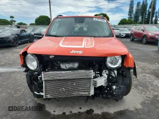 2021 Jeep Renegade Latitude with VIN ZACNJCBB2MPM82566, listed as a Copart auction lot 61847525 with 28,741 mi miles and Salvage title. Bid and sale history available at DreamBid. Image 5.