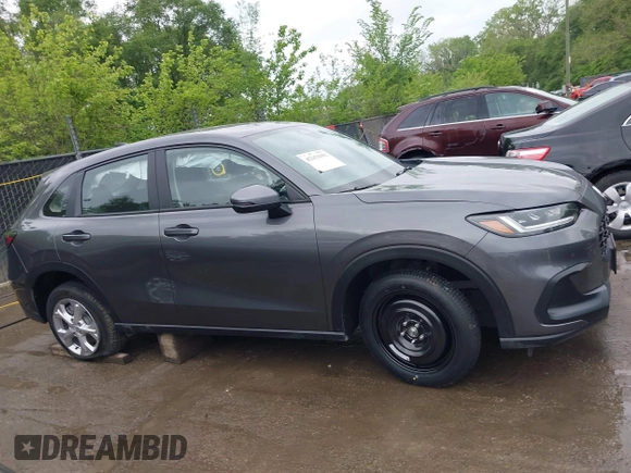 2025 Honda HR-V LX with VIN 3CZRZ2H31SM742182, listed as a IAAI auction lot 42153191 with 3,506 mi miles and . Bid and sale history available at DreamBid. Image 14.