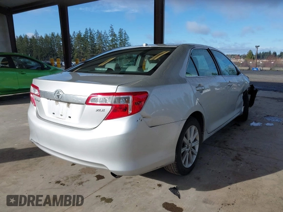 2013 Toyota Camry L with VIN 4T4BF1FK1DR286656, listed as a IAAI auction lot 41795168 with 88,172 mi miles. Bid and sale history available at carsss.com. Image 4.