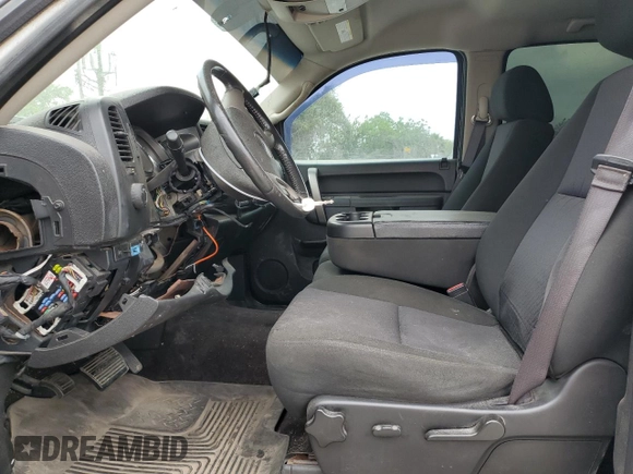 2013 Chevrolet Silverado 1500 LT with VIN 3GCPKSE76DG154143, listed as a Copart auction lot 53521685 with 180,628 mi miles and Salvage Title. Bid and sale history available at DreamBid. Image 7.