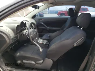 2006 Scion tC z VIN JTKDE177760077915, wystawiony jako Copart lot #60765164 z przebiegiem 152 483 mil mil oraz Szkoda całkowita • Salvage title. Historia ofert i sprzedaży dostępna na DreamBid. Obrazek 7.