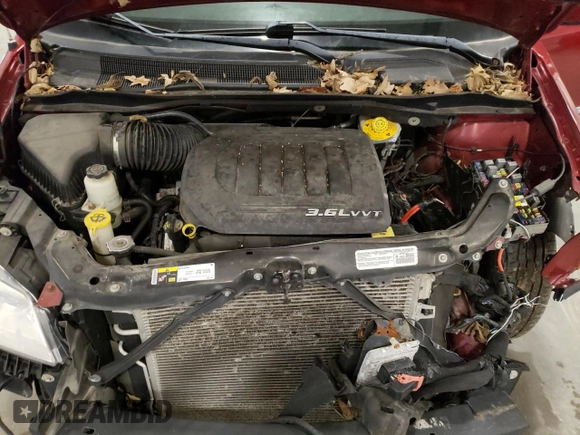 2014 Chrysler Town & Country Touring z VIN 2C4RC1BG3ER294604, wystawiony jako Copart lot #54060855 z przebiegiem Nie podano mil oraz Szkoda całkowita • Salvage title. Historia ofert i sprzedaży dostępna na DreamBid. Obrazek 12.