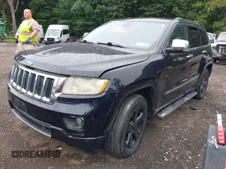 2011 Jeep Grand Cherokee Limited with VIN 1J4RR5GG3BC528737, listed as a IAAI auction lot 42752240 with 182,491 mi miles and . Bid and sale history available at DreamBid. Image 18.