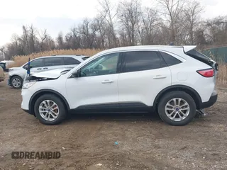2022 Ford Escape SE Hybrid with VIN 1FMCU9BZ2NUA43705, listed as a IAAI auction lot 41675740 with 71,465 mi miles and . Bid and sale history available at carsss.com. Image 15.