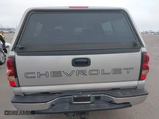 2006 Chevrolet Silverado 1500 LS with VIN 1GCEC19V86Z146071, listed as a IAAI auction lot 41853522 with 118,855 mi miles. Bid and sale history available at carsss.com. Image 16.