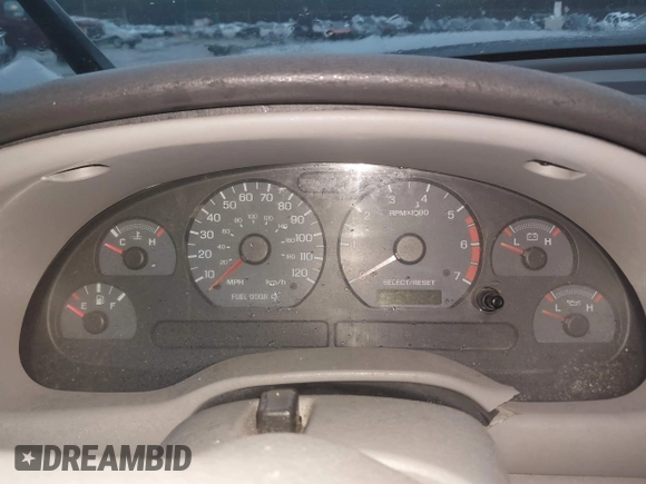 2004 Ford Mustang Standard z VIN 1FAFP40414F105171, wystawiony jako IAAI lot #41754232 z przebiegiem Nie podano mil oraz . Historia ofert i sprzedaży dostępna na DreamBid. Obrazek 15.