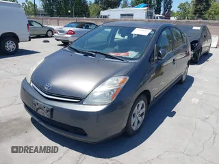 2007 Toyota Prius z VIN JTDKB20U173222332, wystawiony jako IAAI lot #42326043 z przebiegiem Nie podano mil oraz . Historia ofert i sprzedaży dostępna na DreamBid. Obrazek 6.
