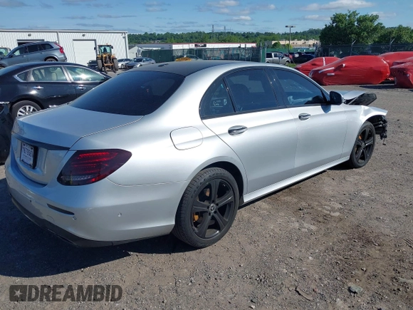 2020 Mercedes-Benz E 350 with VIN WDDZF8EB4LA703331, listed as a IAAI auction lot 42297055 with Not provided miles and . Bid and sale history available at DreamBid. Image 4.