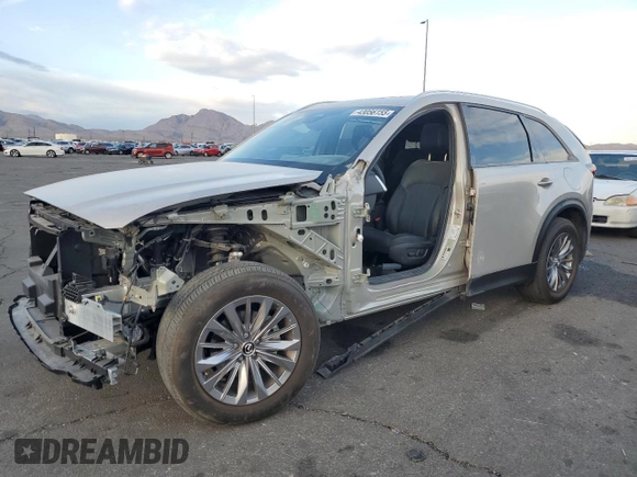 2024 Mazda CX-90 Preferred z VIN JM3KKBHD5R1170486, wystawiony jako Copart lot #43056155 z przebiegiem 5 969 mil mil oraz Szkoda całkowita • Salvage title. Historia ofert i sprzedaży dostępna na DreamBid. Obrazek 1.