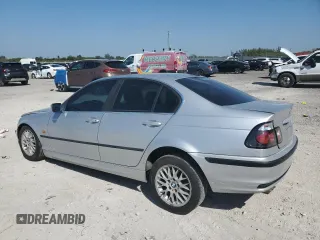 2000 BMW 3 Series 328i with VIN WBAAM5345YJR57702, listed as a Copart auction lot 48719275 with 168,238 mi miles and Salvage Title. Bid and sale history available at carsss.com. Image 2.