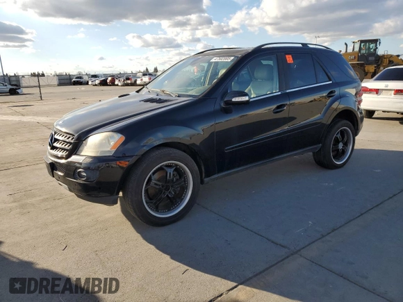 2007 Mercedes-Benz M 350 with VIN 4JGBB86E77A172885, listed as a Copart auction lot 47502005 with 306,918 mi miles and Clean Title. Bid and sale history available at DreamBid. Image 1.
