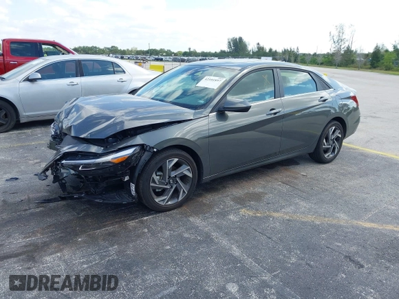 2025 Hyundai Elantra SEL Convenience with VIN KMHLS4DG9SU905768, listed as a IAAI auction lot 42101897 with 7,303 mi miles and . Bid and sale history available at DreamBid. Image 2.