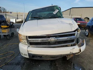 2007 Chevrolet Silverado 1500 LT w/2LT with VIN 2GCEC19J571678448, listed as a Copart auction lot 44227685 with Not Provided miles and Non Repairable. Bid and sale history available at carsss.com. Image 5.