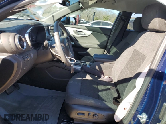 2022 Chevrolet Blazer LT z VIN 3GNKBCR49NS125080, wystawiony jako Copart lot #47093465 z przebiegiem 29 815 mil mil oraz Szkoda całkowita • Salvage title. Historia ofert i sprzedaży dostępna na DreamBid. Obrazek 7.