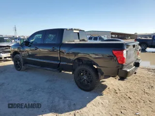2019 Nissan Titan XD SL with VIN 1N6BA1F41KN529918, listed as a Copart auction lot 85999634 with 91,086 mi miles and Salvage Title. Bid and sale history available at carsss.com. Image 2.
