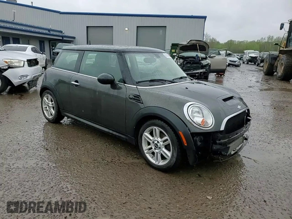 2013 MINI Hardtop S with VIN WMWSV3C50DT477984, listed as a Copart auction lot 56190855 with 98,878 mi miles and Salvage Title. Bid and sale history available at DreamBid. Image 14.