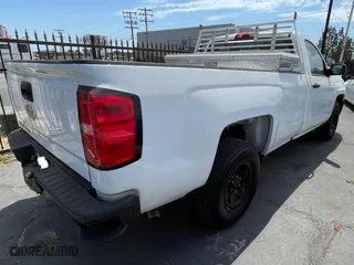 2018 Chevrolet Silverado 1500 Work Truck with VIN 1GCNCNEH0JZ281920, listed as a Copart auction lot 52055165 with 136,715 mi miles and Clean Title. Bid and sale history available at carsss.com. Image 4.