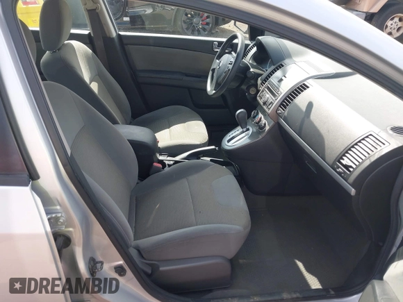 2010 Nissan Sentra SR with VIN 3N1AB6AP5AL703310, listed as a IAAI auction lot 42174040 with 121,260 mi miles and . Bid and sale history available at DreamBid. Image 5.