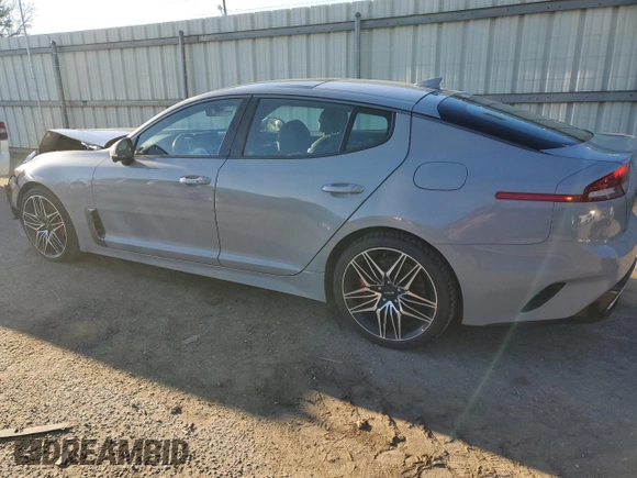 2023 Kia Stinger GT2 with VIN KNAE55LC9P6131538, listed as a Copart auction lot 45376575 with 13,866 mi miles and Salvage Title. Bid and sale history available at DreamBid. Image 2.