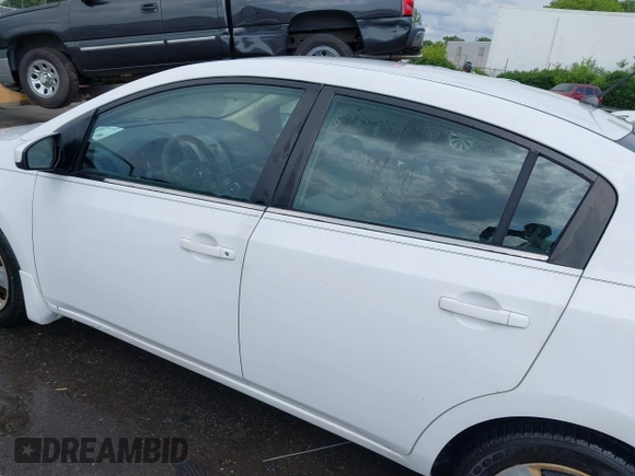 2007 Nissan Sentra S with VIN 3N1AB61E67L626700, listed as a IAAI auction lot 42461720 with 173,360 mi miles and . Bid and sale history available at DreamBid. Image 14.