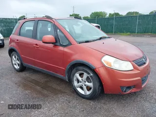 2007 Suzuki SX4 Touring AWD with VIN JS2YB417975100570, listed as a IAAI auction lot 42184439 with 221,565 mi miles and . Bid and sale history available at carsss.com. Image 1.