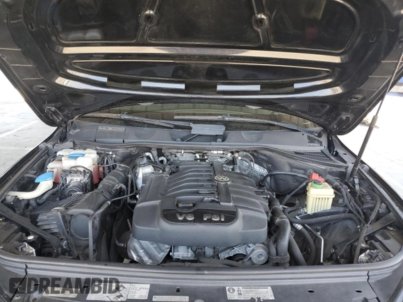 2013 Volkswagen Touareg Lux with VIN WVGEF9BPXDD001489, listed as a Copart auction lot 55898945 with 96,477 mi miles and Clean Title. Bid and sale history available at DreamBid. Image 11.