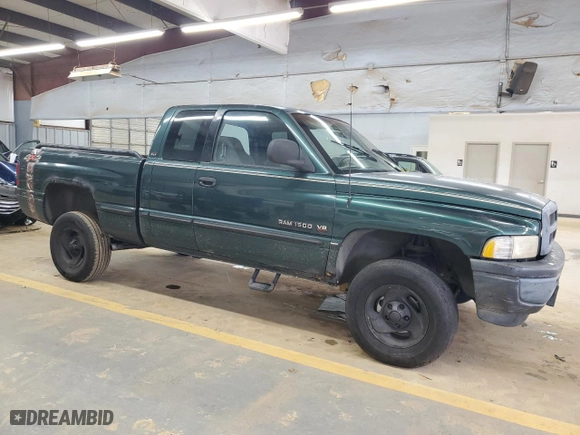 1998 Dodge Ram 1500 with VIN 1B7HF13Y0WJ150721, listed as a Copart auction lot 82356684 with 209,291 mi miles and Salvage Title. Bid and sale history available at carsss.com. Image 4.