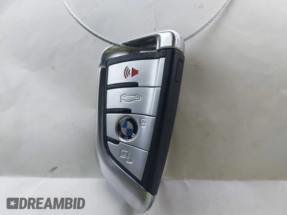 2020 BMW X5 xDrive40i z VIN 5UXCR6C08L9C37774, wystawiony jako IAAI lot #42202870 z przebiegiem 23 918 mil mil oraz . Historia ofert i sprzedaży dostępna na DreamBid. Obrazek 11.